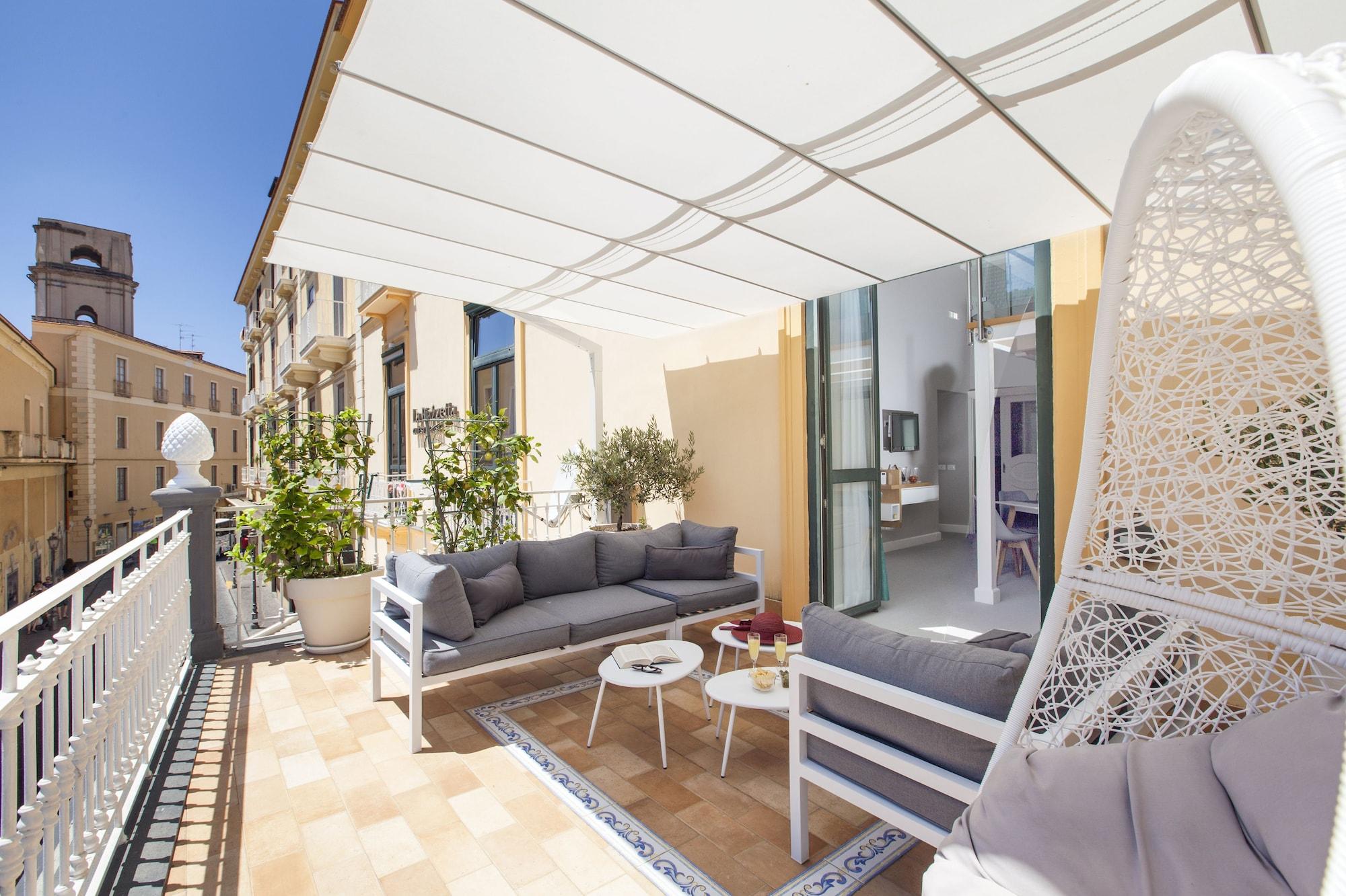La Piazzetta Guest House Sorrento Bagian luar foto