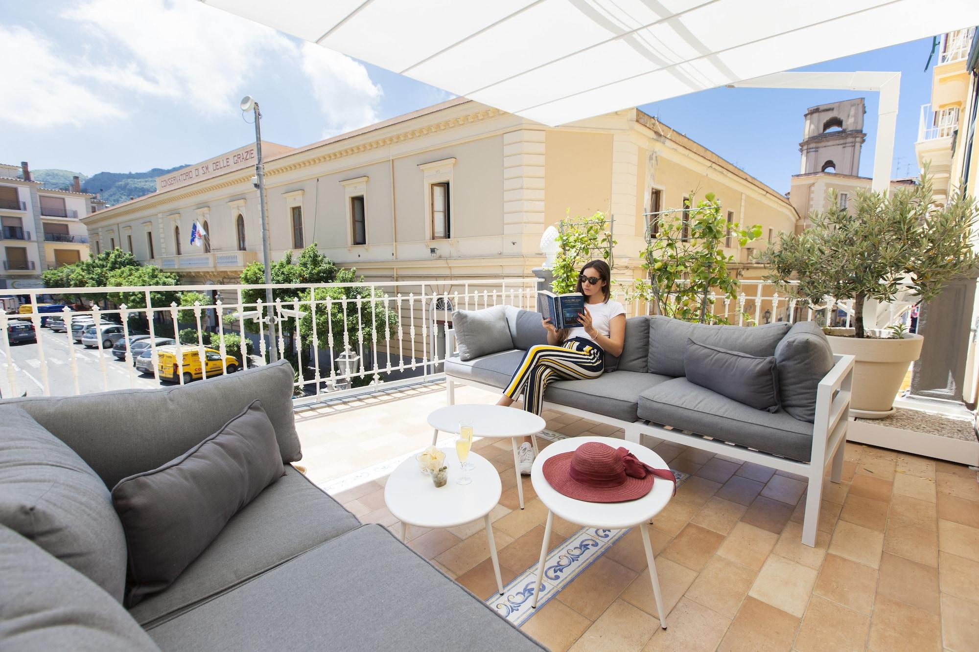 La Piazzetta Guest House Sorrento Bagian luar foto