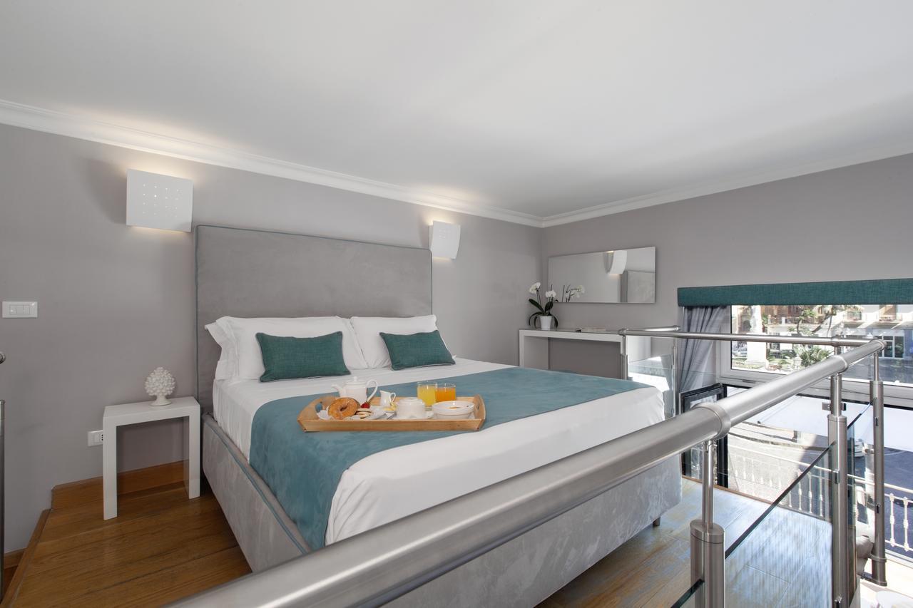 La Piazzetta Guest House Sorrento Bagian luar foto