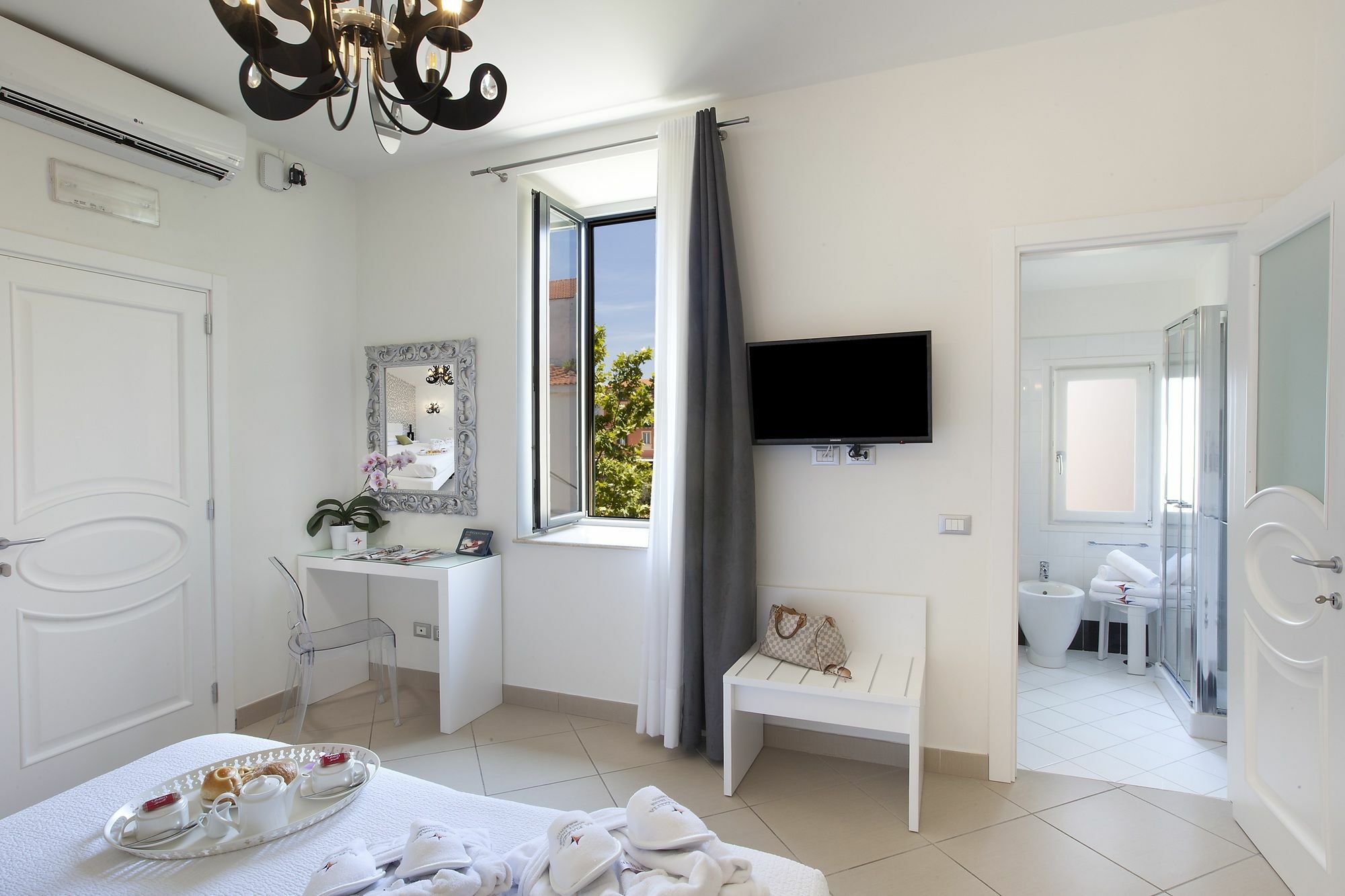 La Piazzetta Guest House Sorrento Bagian luar foto